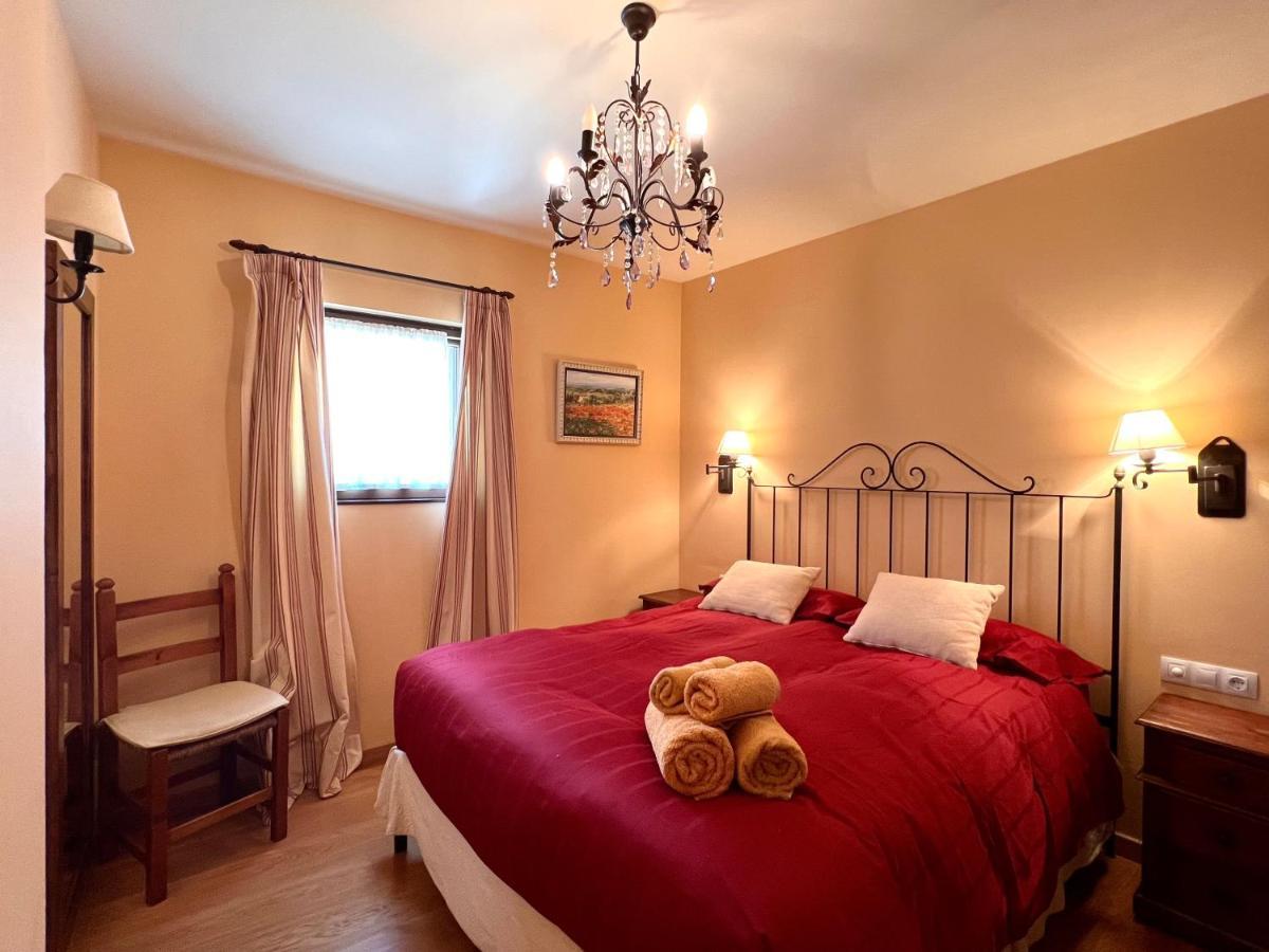 Apartament De La Vall Ferrera - L'Amfitriona Àreu Exterior foto