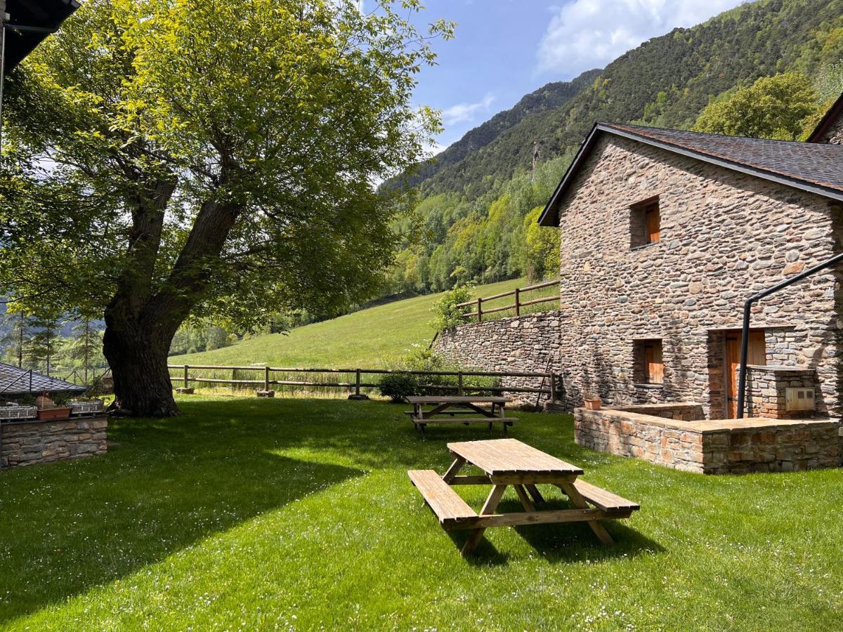 Apartament De La Vall Ferrera - L'Amfitriona Àreu Exterior foto